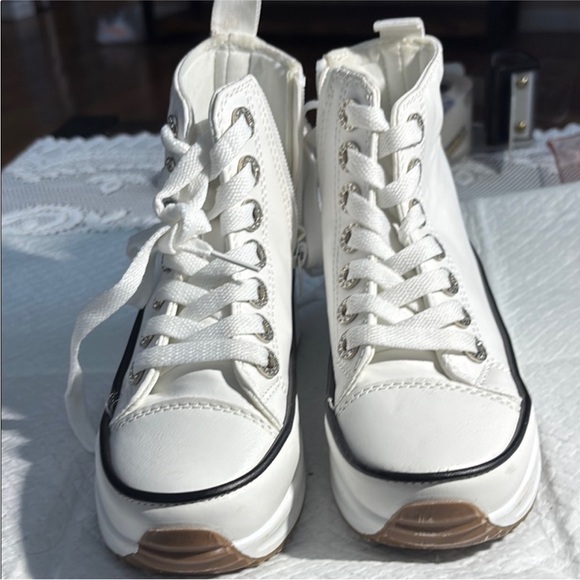 Steve Madden Girls' J-Winston High Top Platform Sneakers (Youth) size‎ 1 - Picture 3 of 9